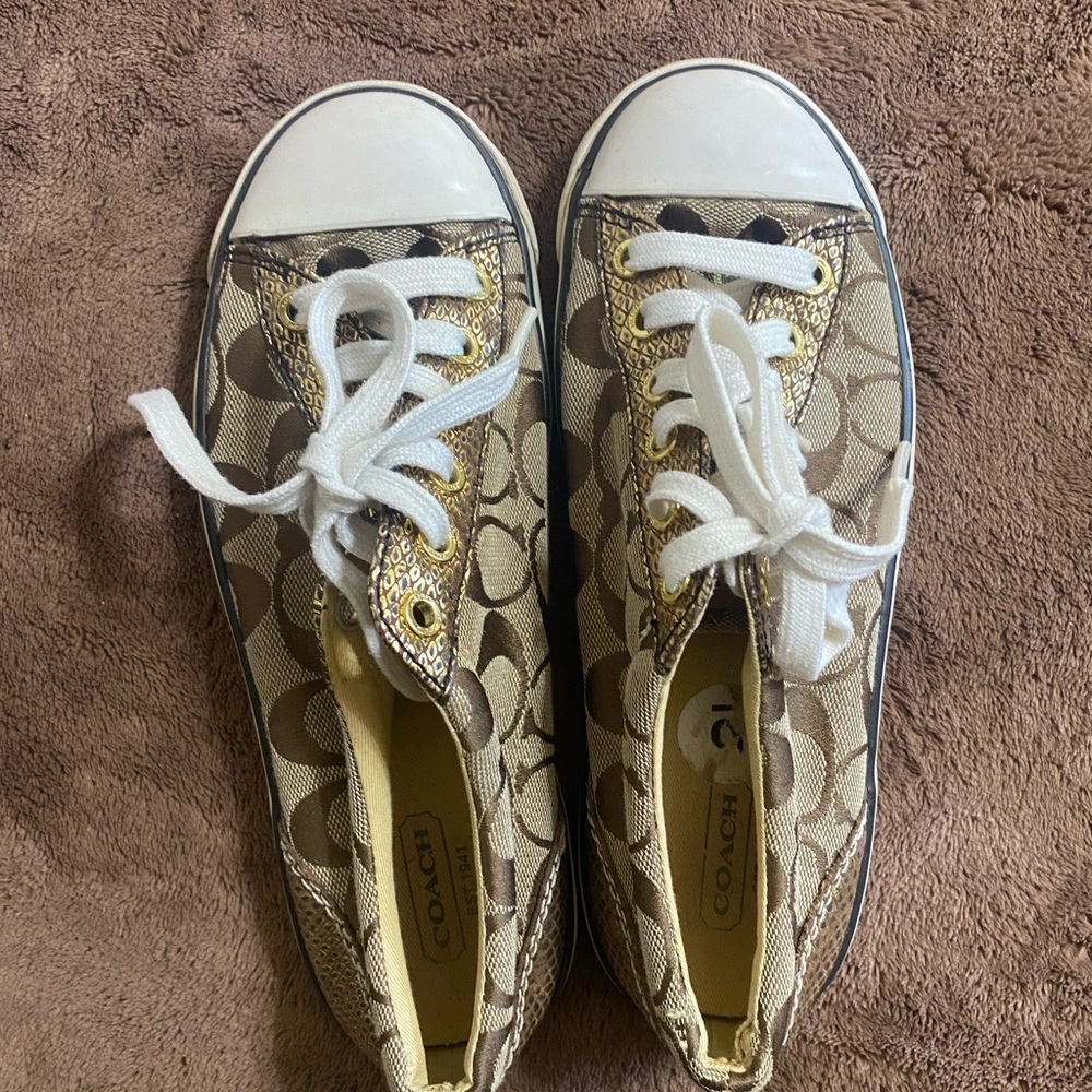 Coach Signature Canvas Sneakers size 6